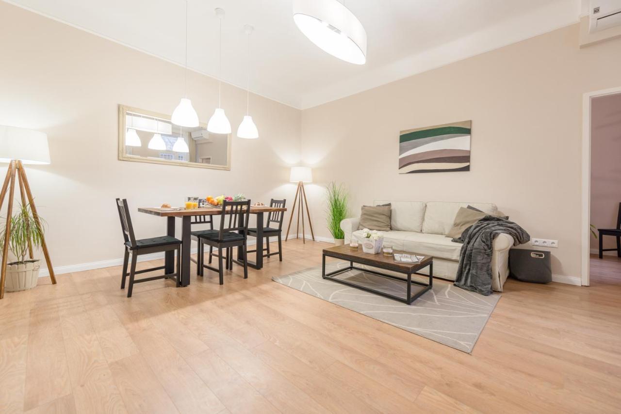 Downtown Heart 3 Bdr, 2 Bath, A/C Lejlighed Budapest Eksteriør billede